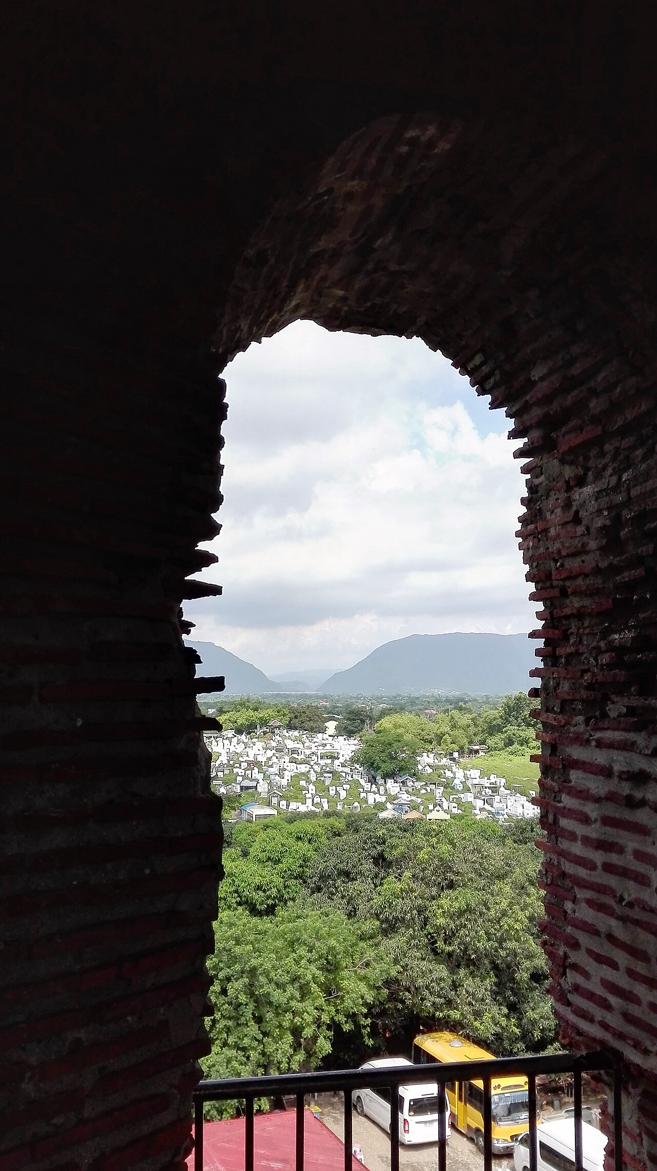 Bantay Bell Tower iti Ilocos Sur