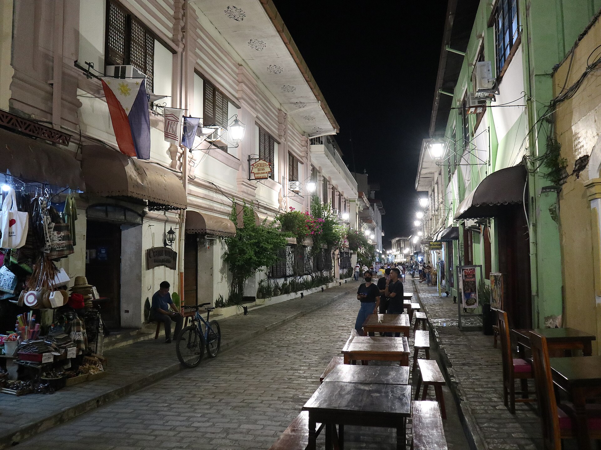 Nasilawan a Calle Crisologo iti rabii